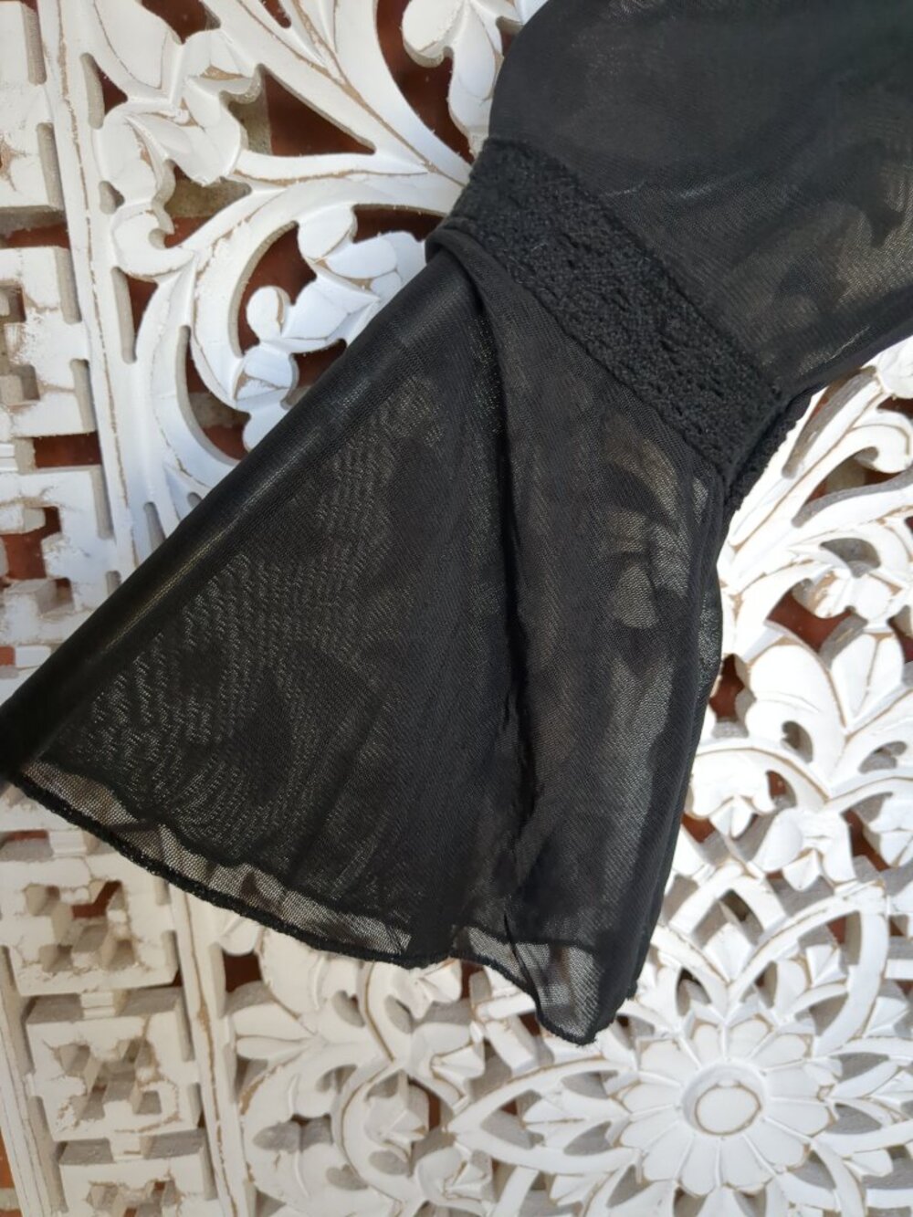 Embroidered Lacey Lined Sheer Long Sleeve Boho Top - Picture 3 of 14
